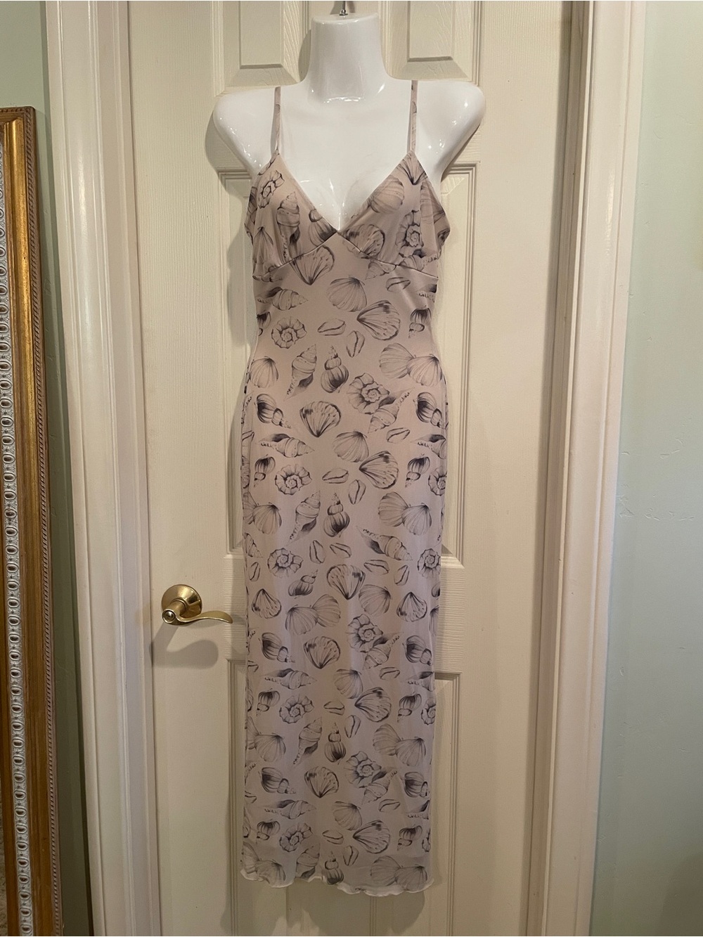 EUC Pretty Blush Colored Seashell Print Bodycon Sundress, Midi Length